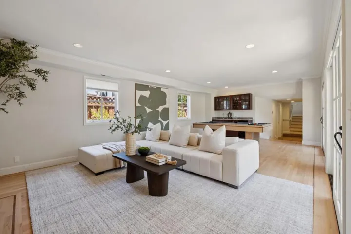 520 Francisco Drive, Burlingame, California 94010