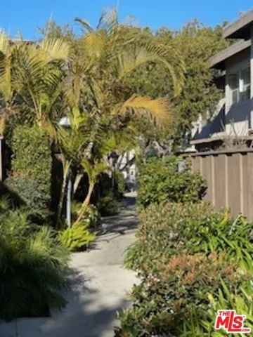4591 Inglewood Boulevard 5, Culver City, California 90230