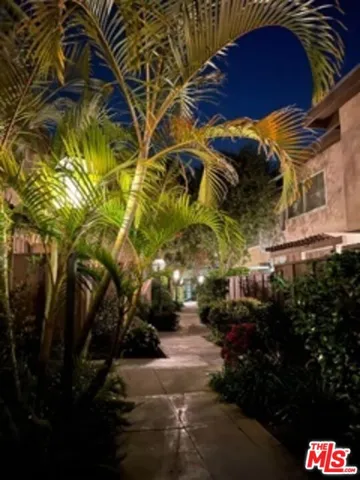 4591 Inglewood Boulevard 5, Culver City, California 90230