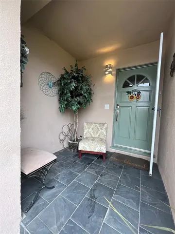 19030 Community, Los Angeles, California 91324
