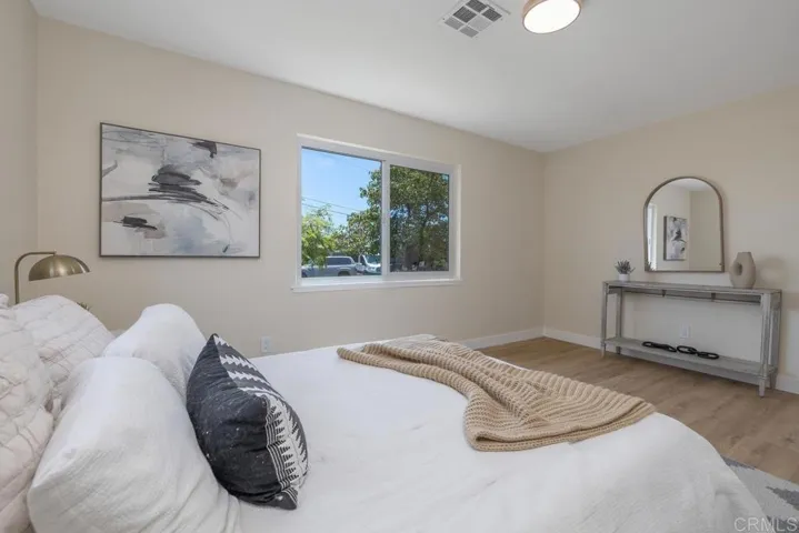 4206 E Overlook Drive, San Diego, California 92115
