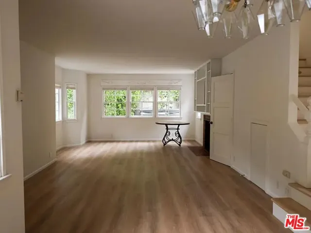 1322 N Beverly Glen Boulevard, Los Angeles, California 90077