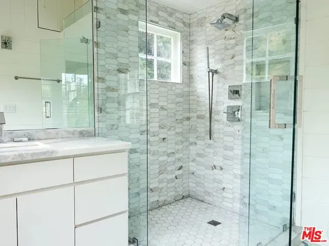 1322 N Beverly Glen Boulevard, Los Angeles, California 90077