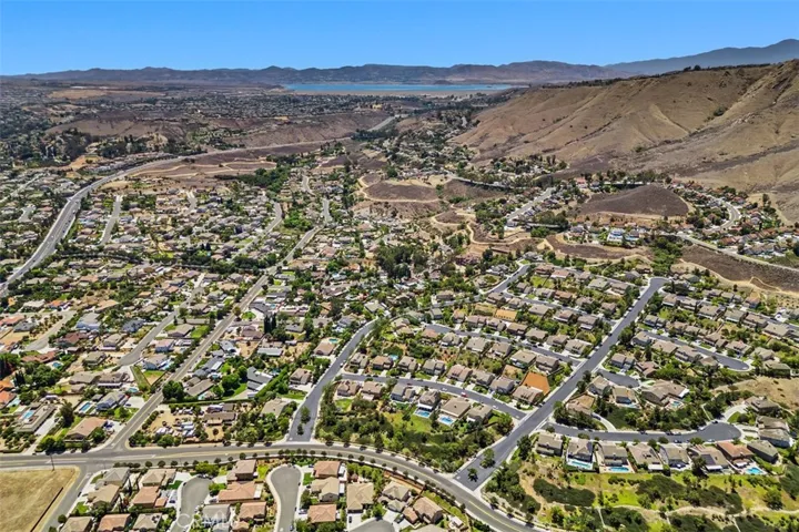 11303 Apple Canyon Lane, Riverside, California 92503