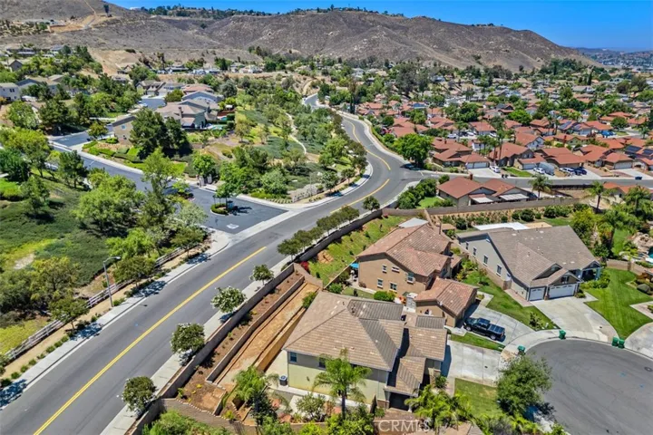 11303 Apple Canyon Lane, Riverside, California 92503