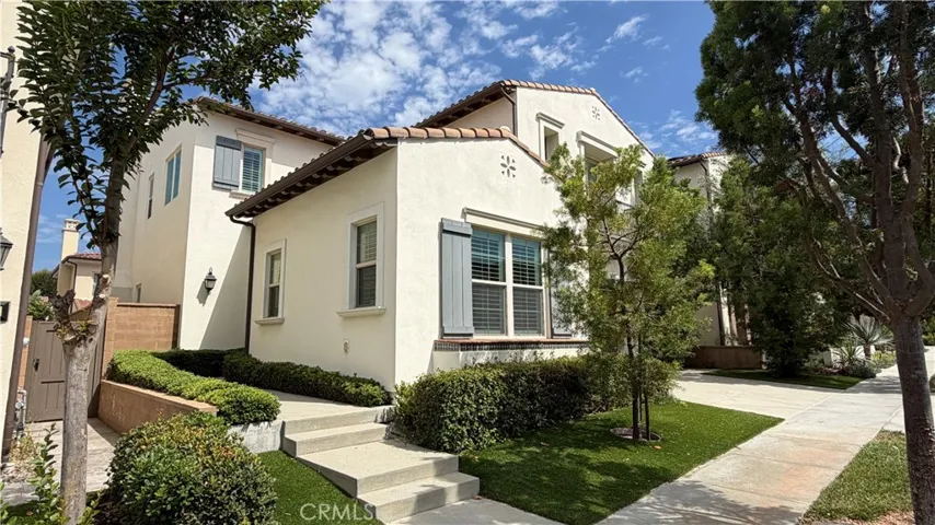 61 Dunmore, Irvine, California 92620