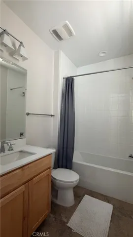 61 Dunmore, Irvine, California 92620