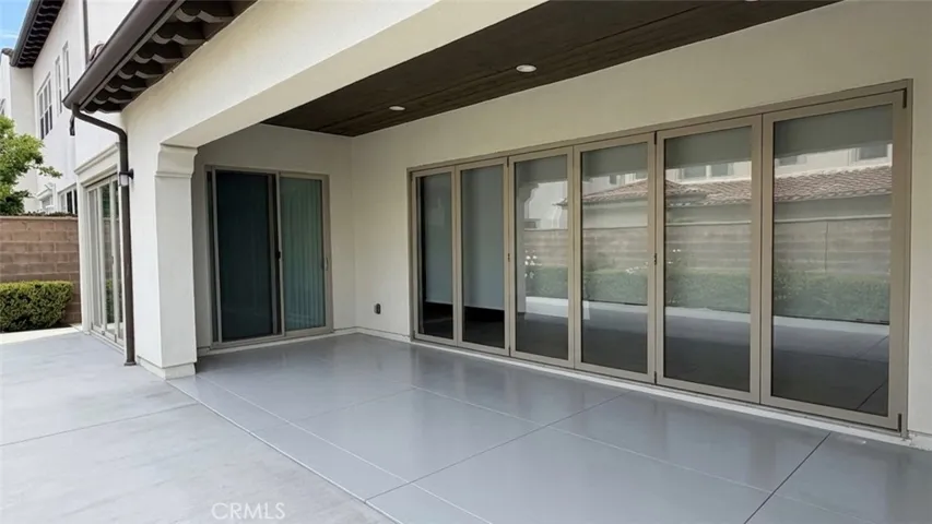 61 Dunmore, Irvine, California 92620