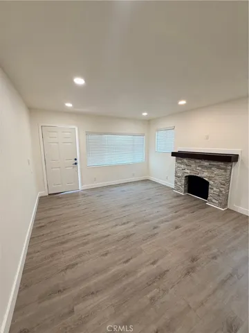 1607 W 69th, Los Angeles, California 90047