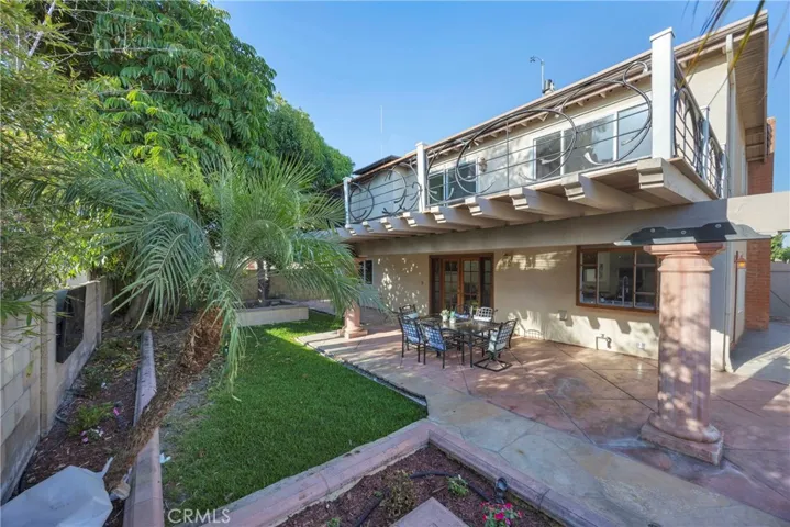 8101 Redford Lane, La Palma, California 90623