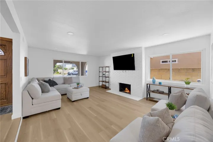 8101 Redford Lane, La Palma, California 90623