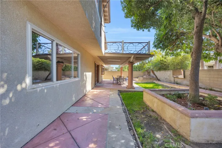 8101 Redford Lane, La Palma, California 90623