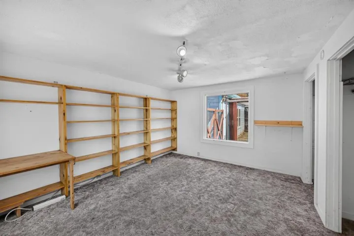 335 Monterey Road, Pacifica, California 94044