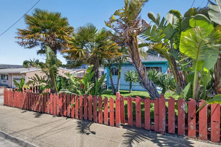 335 Monterey Road, Pacifica, California 94044