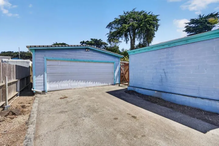 335 Monterey Road, Pacifica, California 94044