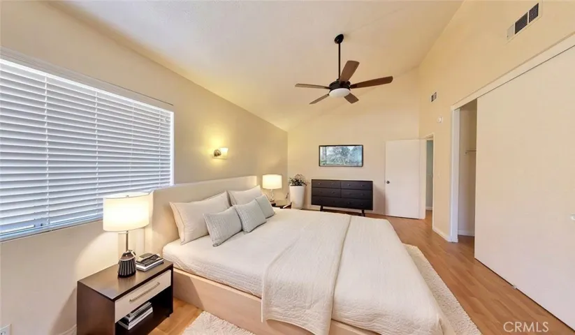 Photos may include virtual staging and / or alternation for visualization purposes.