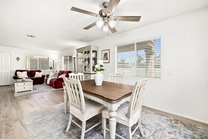 11413 216th, Lakewood, California 90715