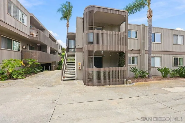 155 Rosebay Dr 40, Encinitas, California 92024