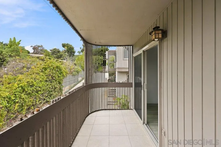 155 Rosebay Dr 40, Encinitas, California 92024