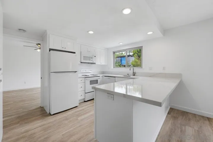 155 Rosebay Dr 40, Encinitas, California 92024