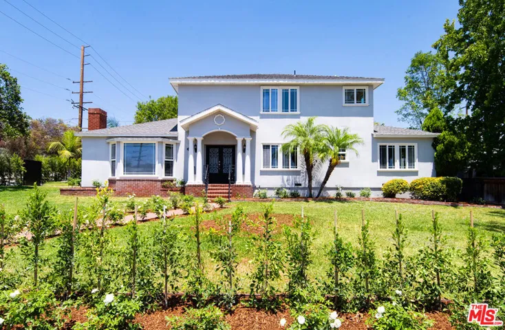 941 Chehalem Road, La Canada Flintridge, California 91011