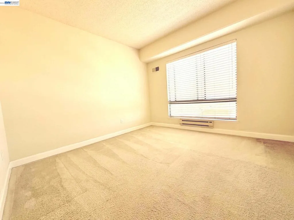 989 Webster St 651, Oakland, California 94607 — photo 4