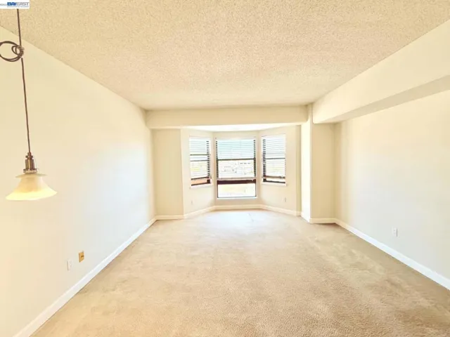 989 Webster St 651, Oakland, California 94607