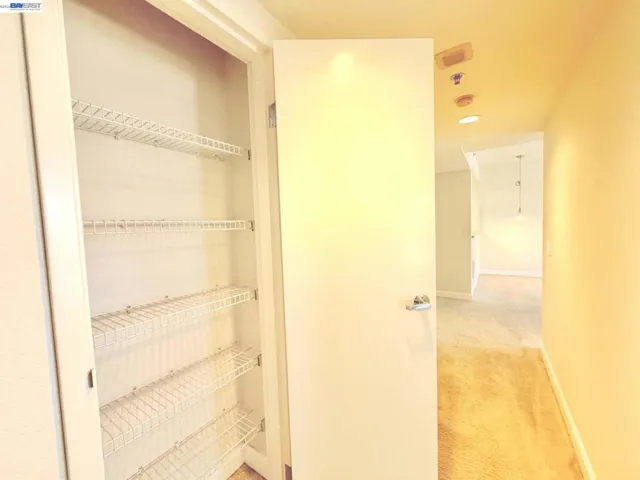 989 Webster St 651, Oakland, California 94607