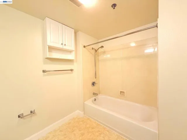 989 Webster St 651, Oakland, California 94607