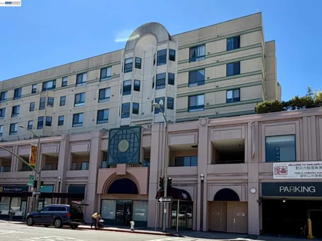 989 Webster St 651, Oakland, California 94607