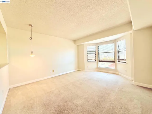989 Webster St 651, Oakland, California 94607
