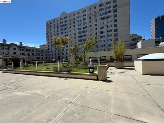 989 Webster St 651, Oakland, California 94607