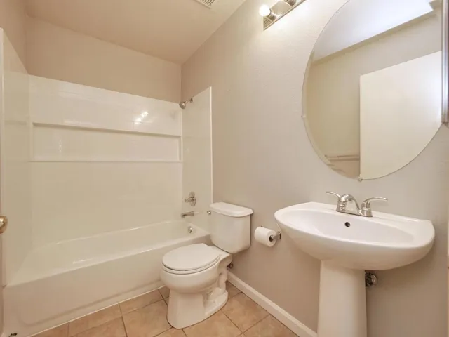 4339 Sardina Court, Stockton, California 95206
