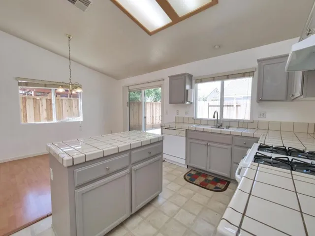 4339 Sardina Court, Stockton, California 95206