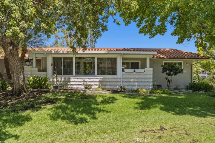 868 Avenida Sevilla Unit P, Laguna Woods, California 92637