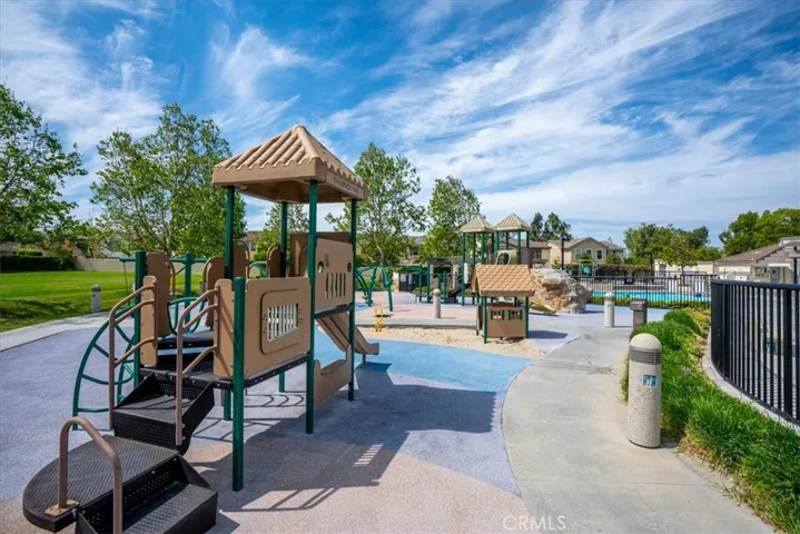 44 Fallbrook, Irvine, California 92604