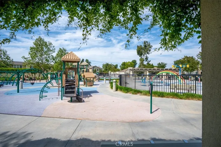 44 Fallbrook, Irvine, California 92604