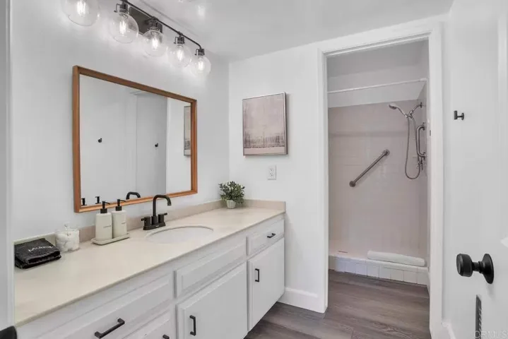 3550 Laketree Drive, Fallbrook, California 92028