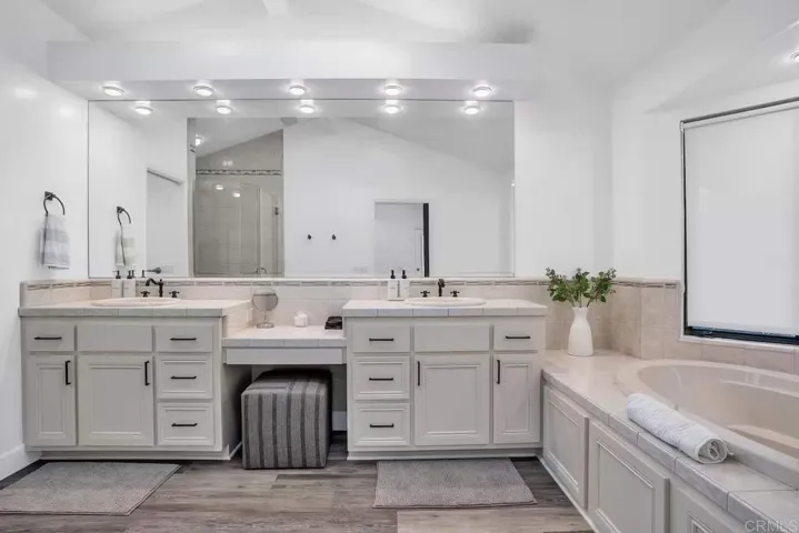 3550 Laketree Drive, Fallbrook, California 92028