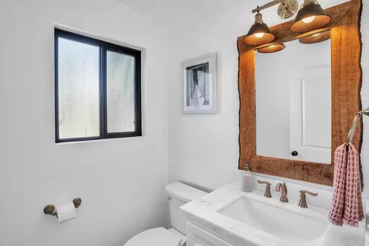 3550 Laketree Drive, Fallbrook, California 92028