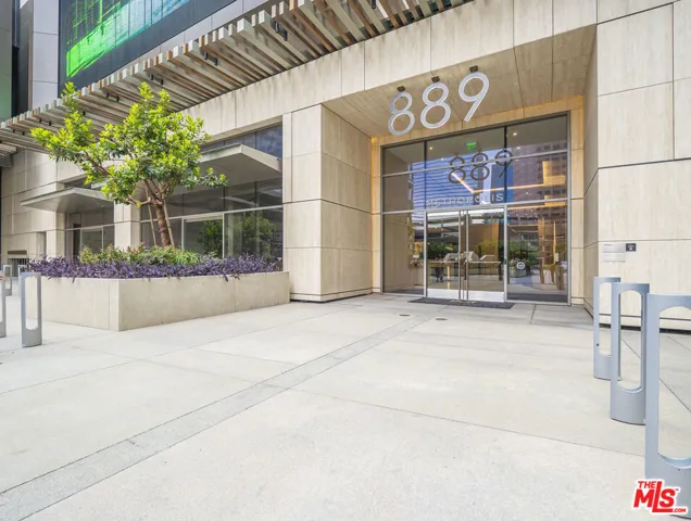 889 Francisco Street 2610, Los Angeles, California 90017