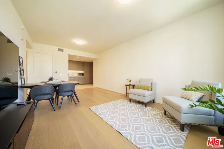 889 Francisco Street 2610, Los Angeles, California 90017