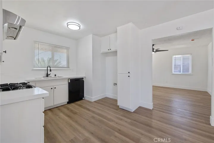 587 Sunset Street, Kingsburg, California 93631