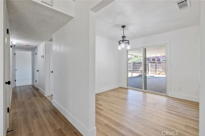 587 Sunset Street, Kingsburg, California 93631