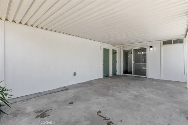 587 Sunset Street, Kingsburg, California 93631