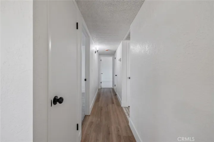 587 Sunset Street, Kingsburg, California 93631