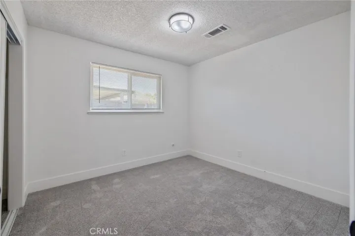 587 Sunset Street, Kingsburg, California 93631