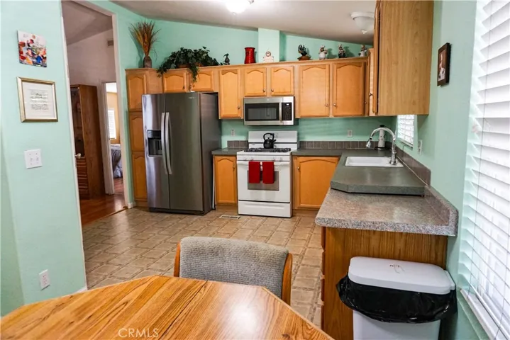 8811 Canoga Avenue 229, Canoga Park, California 91304