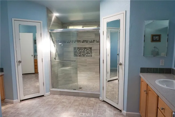 8811 Canoga Avenue 229, Canoga Park, California 91304