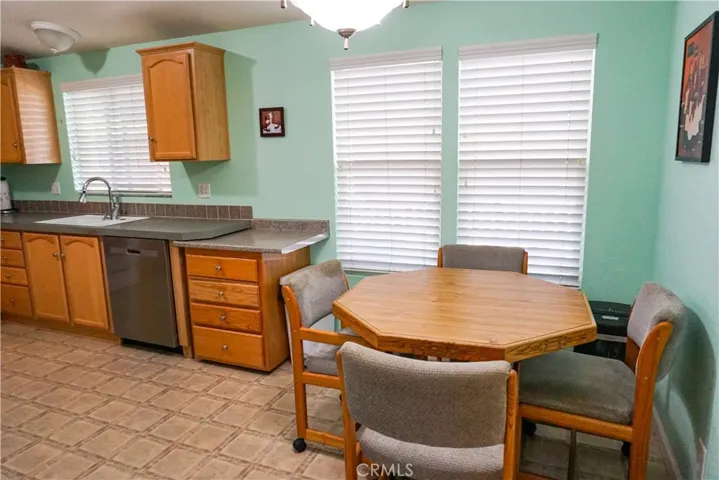 8811 Canoga Avenue 229, Canoga Park, California 91304